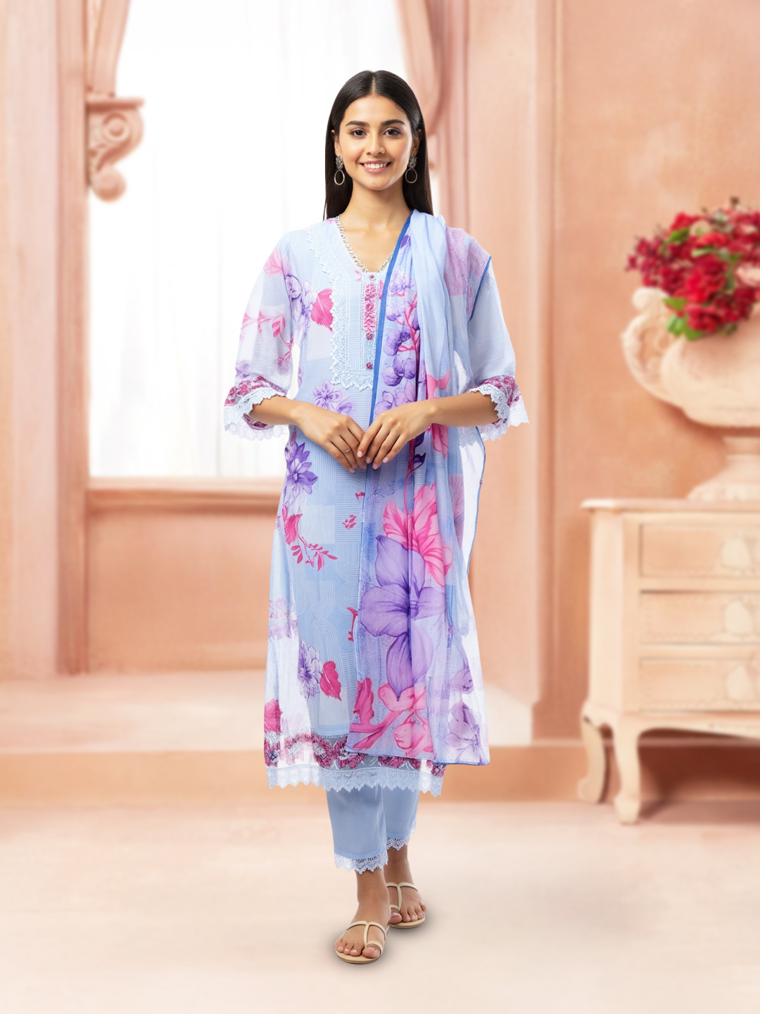 Picture of Floral Printed Scalloped V-Neck Salwar Suit Set